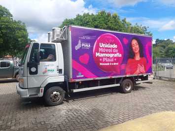 Caminhão da Mamografia da Sesapi inicia atendimentos em Queimada Nova