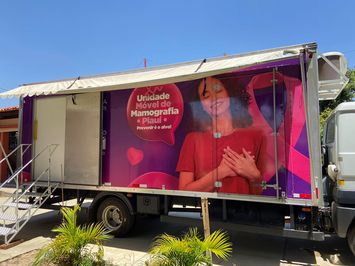 Caminhões da Mamografia realizaram mais de 7 mil exames durante o Outubro Rosa