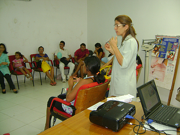 Evangelina Rosa realiza curso para gestantes 