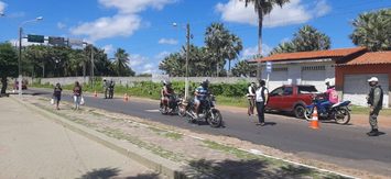 Litoral do Piauí intensifica ações de vigilância sanitária neste final de semana